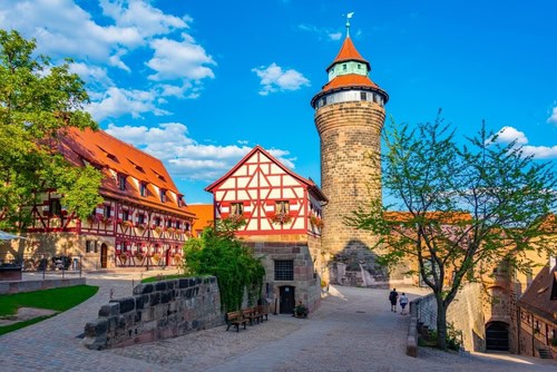 Blick auf den Hof der Kaiserburg in Nürnberg